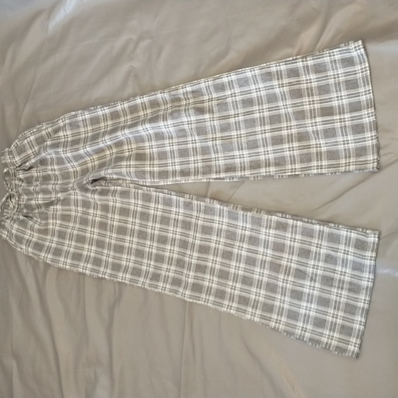 Prettylittlething grey white plaid wide leg pants - Picture 1 of 4